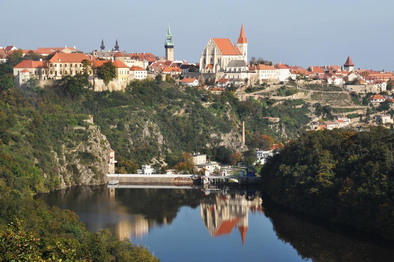 Apartman Mloci Udoli • Podyji Znojmo Exterior foto
